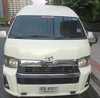 Toyota commuter Old Model